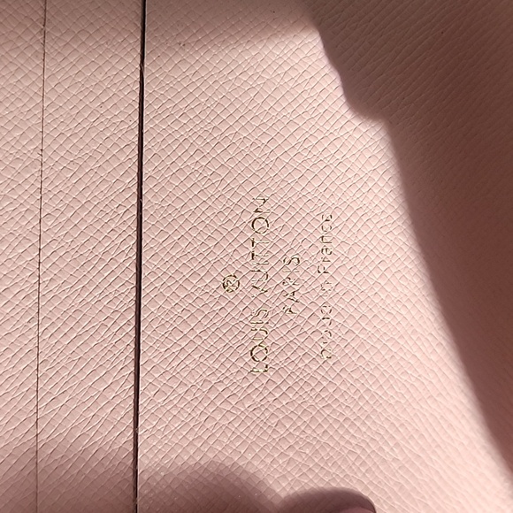 EUC Rare Louis Vuitton Wallet/Cardholder Monogram and Pink - Picture 7 of 12